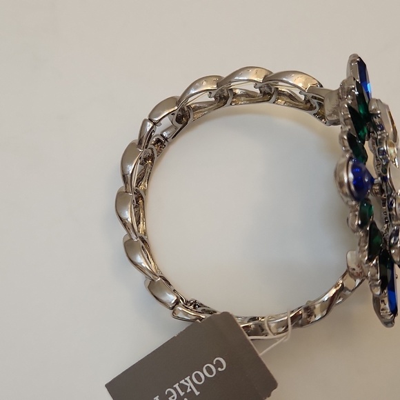 NWT Cookie Lee Silver Metal Flower Bracelet - Picture 4 of 8